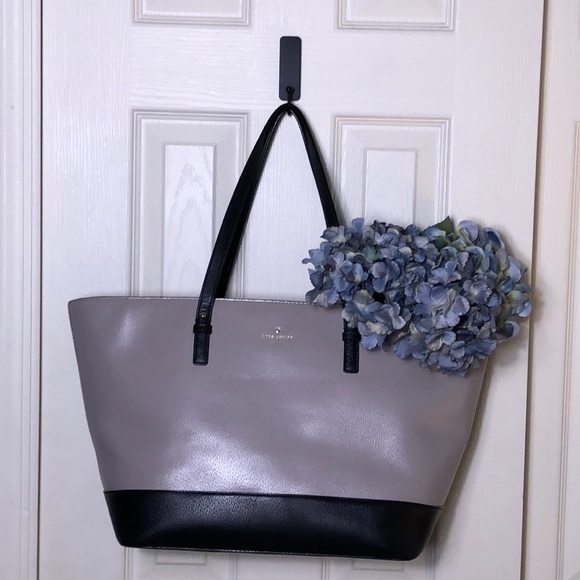 kate spade Handbags - Kate Spade ♠️ large Colorblock black/ taupe tote